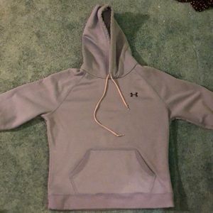 Under Armour Sweatshirt